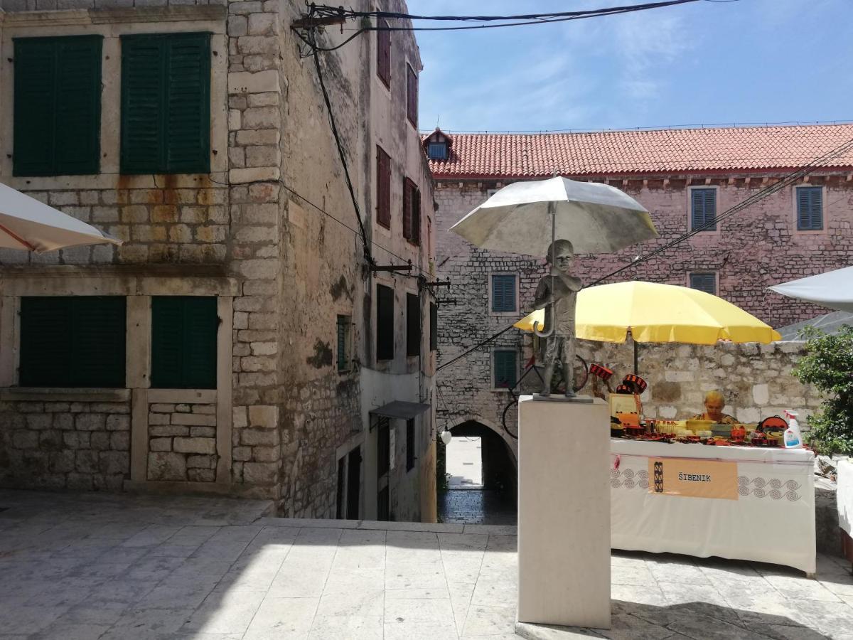 2 Cannons/Old Town Σίμπενικ Εξωτερικό φωτογραφία